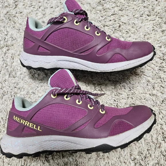 VGUC Merrell Girl's Altalight Hiking Shoes Berry Purple Gray - Picture 9 of 9